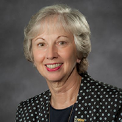 Customer Testimonial portrait - Mary Fisher